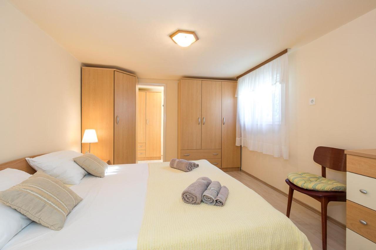 Beach Apartment Krk Town Exterior foto