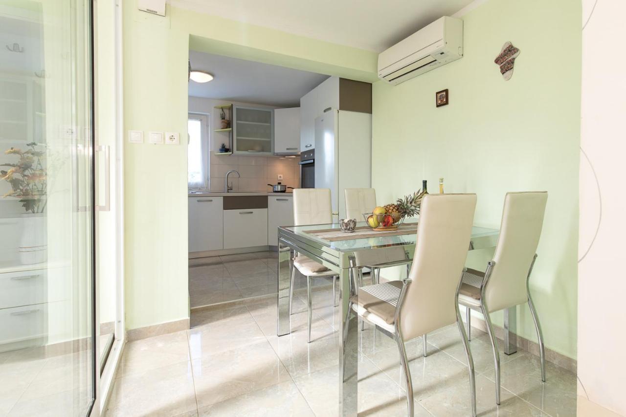 Beach Apartment Krk Town Exterior foto